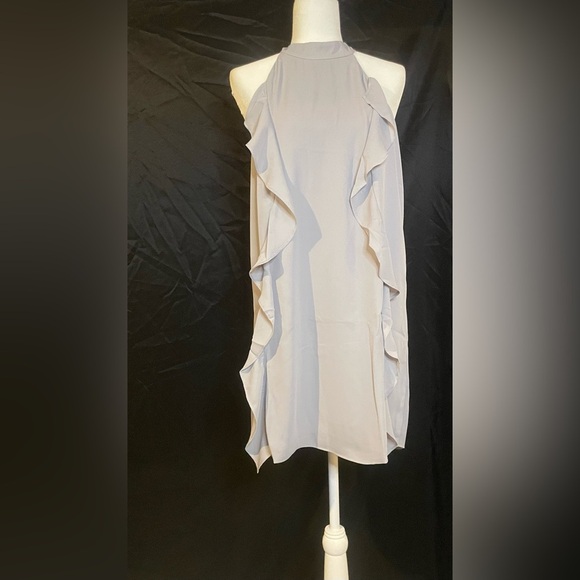 Krisa Women’s smoke gray Ruffle Halter mini Dress, size Large - Picture 2 of 8